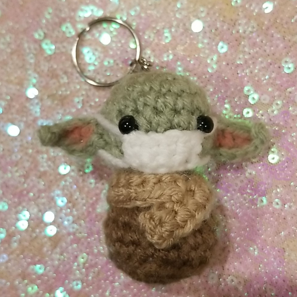 Baby Alien Keychain - Picture 3 of 10
